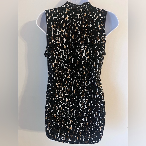 A Pea in the Pod Maternity Top - Size M -Animal Print Work Wear - Picture 2 of 5